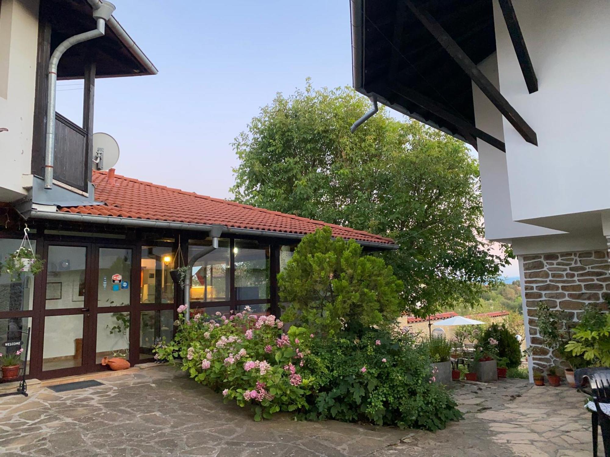 阿巴纳西 德巴尔宾馆酒店 外观 照片